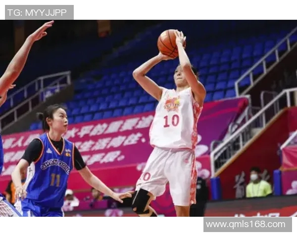 武汉足球队在大满贯积分榜上以91分稳居第一名，领先其他球队